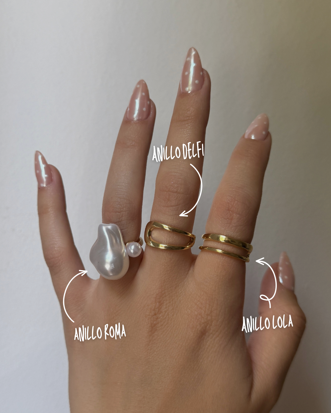 Anillos dorados - Lola / Delfi / Roma