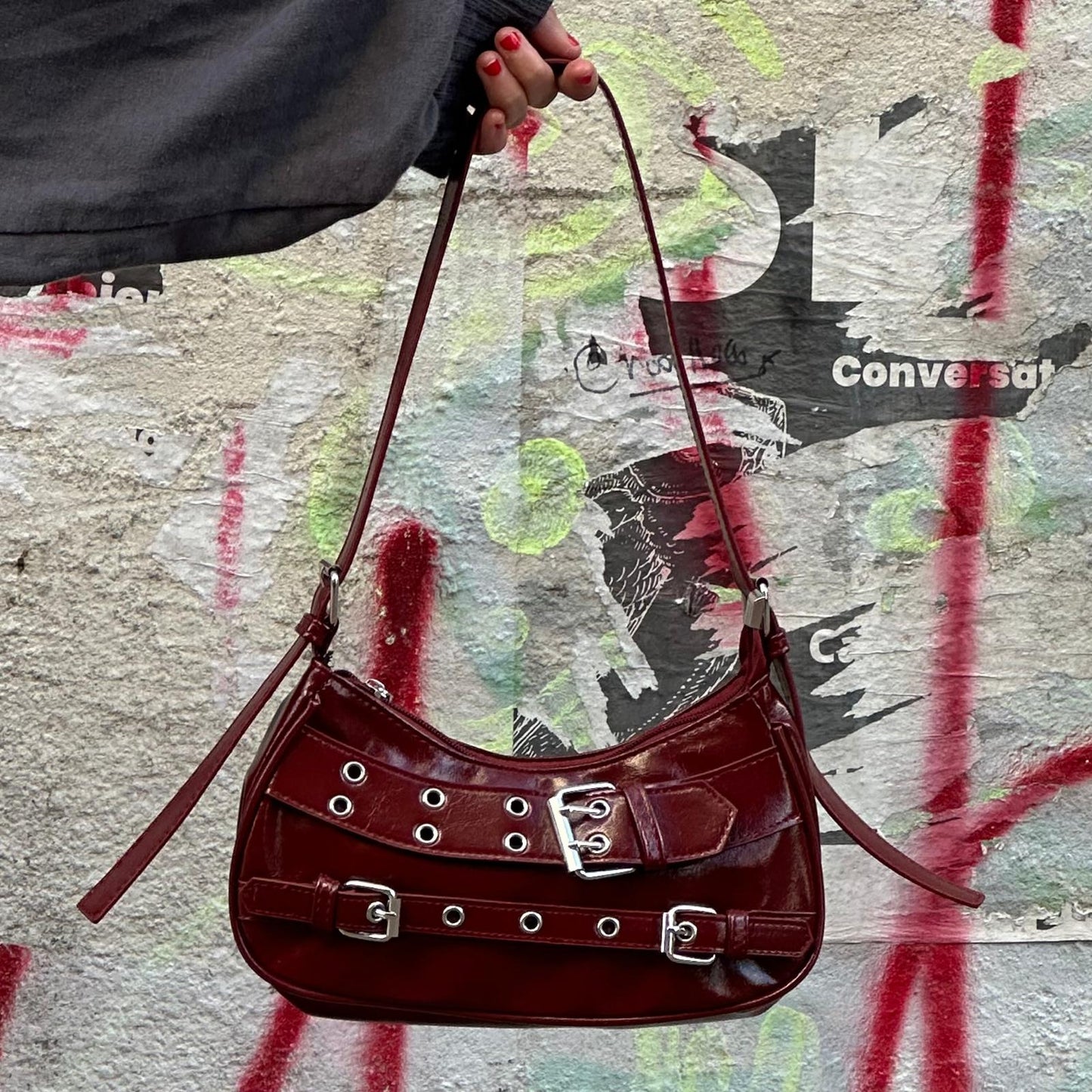 Cartera Cherry