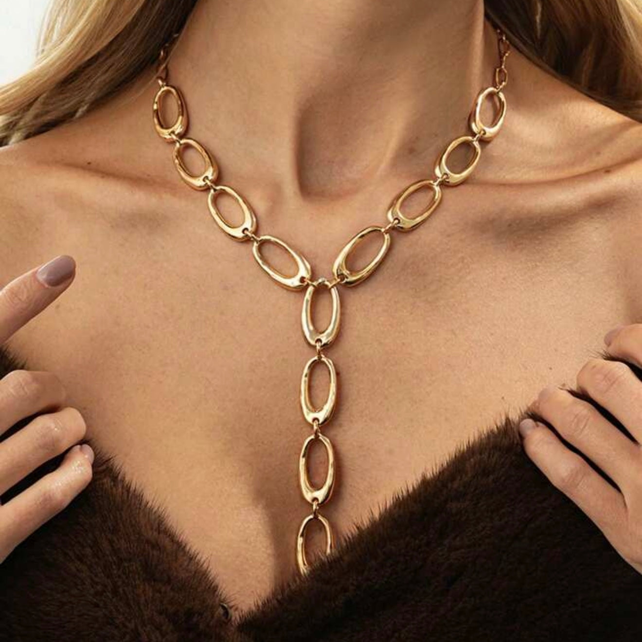 Collar Niki