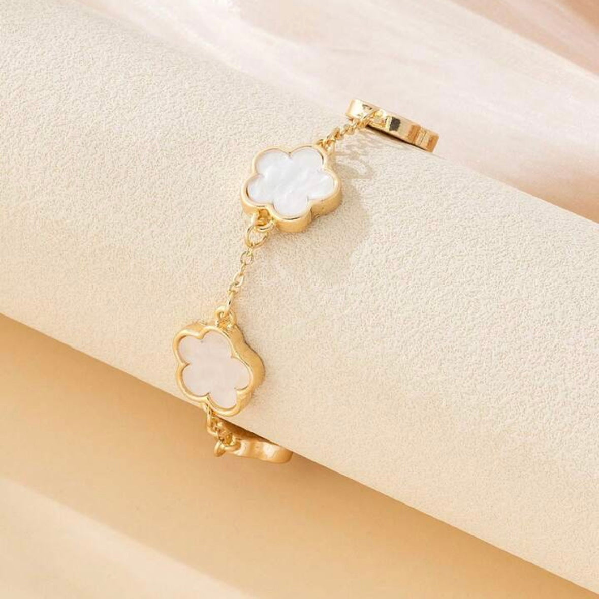Pulsera trébol